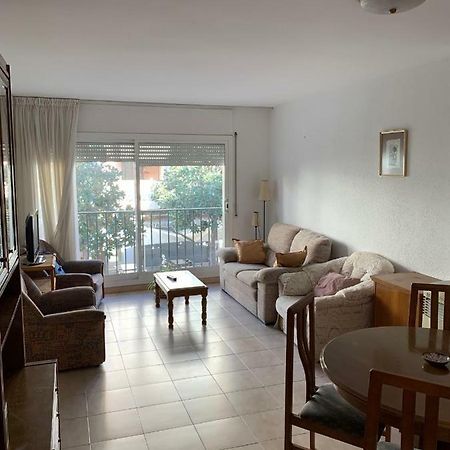 Apartamento Cambrilsfornia Lägenhet Exteriör bild
